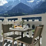 Le White - Le 42 Restaurant 4* Champery