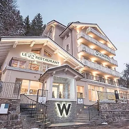 Le White - Le 42 Restaurant تشامبري