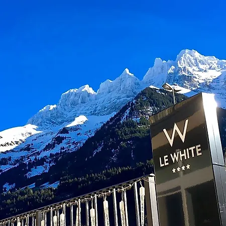 Le White - Le 42 Restaurant 4* تشامبري