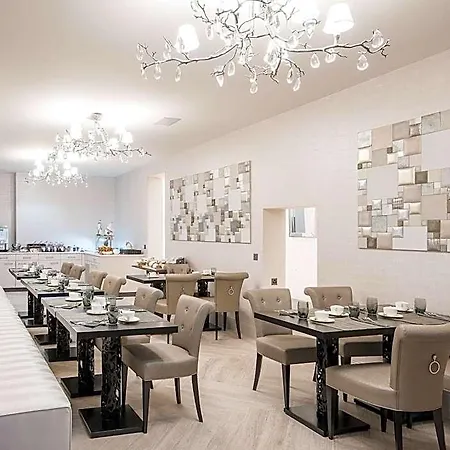 Le White - Le 42 Restaurant 4* Champéry