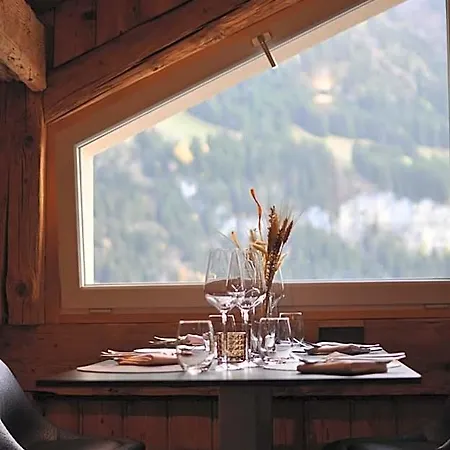 Hotel Le White - Le 42 Restaurant 4*