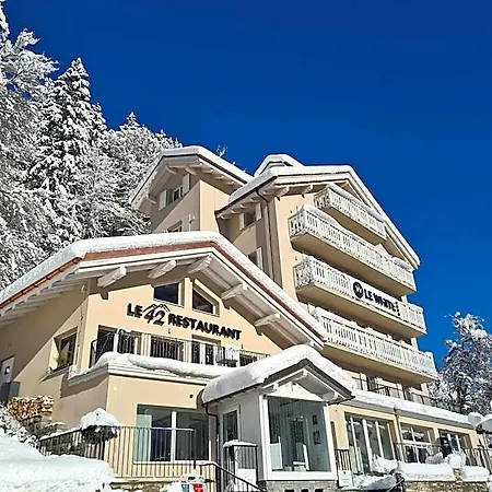 Le White - Le 42 Restaurant 4*