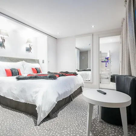 Hotel Le White - Le 42 Restaurant