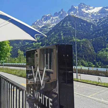 호텔 Le White - Le 42 Restaurant 4*