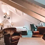 Hotel Le White - Le 42 Restaurant