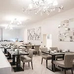 Le White - Le 42 Restaurant Hotel Champéry