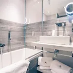 Le White - Le 42 Restaurant Hotel Champéry