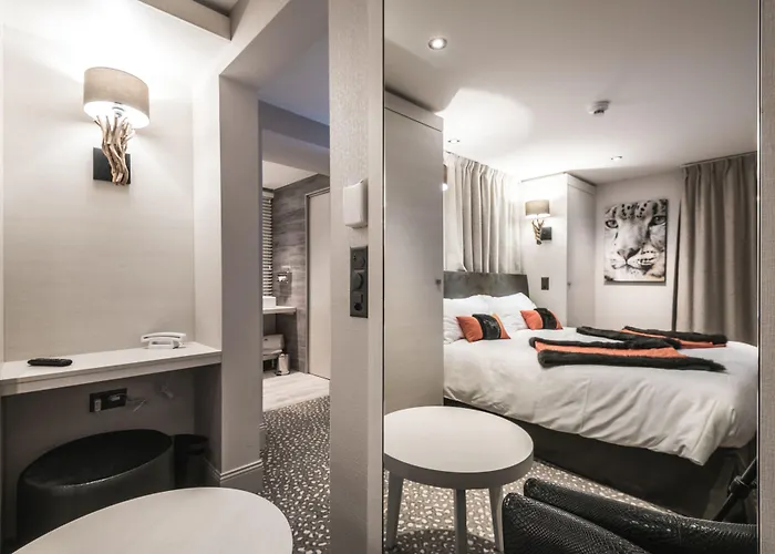 Hotel Le White - Le 42 Restaurant Champéry