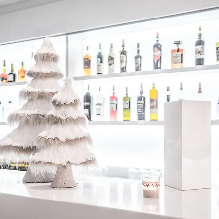 Hotel Le White - Le 42 Restaurant Champery