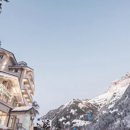 Le White - Le 42 Restaurant Champéry