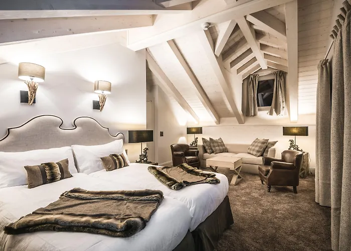 Le White - Le 42 Restaurant Szálloda 4*