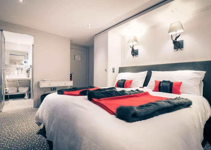 Le White - Le 42 Restaurant Hotel Champery