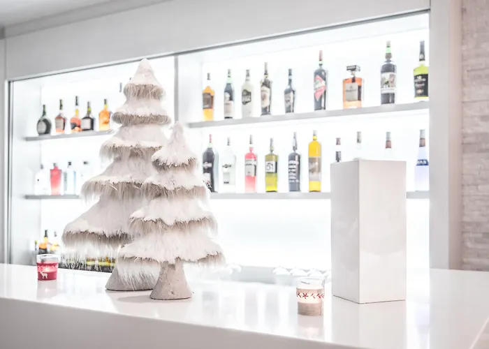 Szálloda Le White - Le 42 Restaurant Champéry