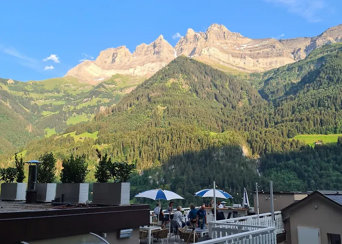 Le White - Le 42 Restaurant Hotel 4*