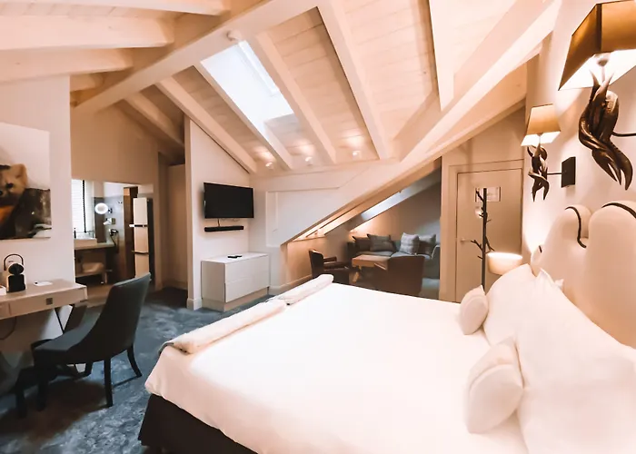 Hotel Le White - Le 42 Restaurant