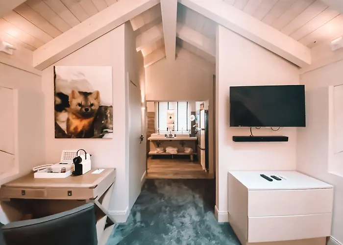 Le White - Le 42 Restaurant Szálloda 4*